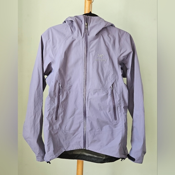 Arc'teryx Jackets & Blazers - Arc'teryx Women's Beta SL Jacket in Lavender
